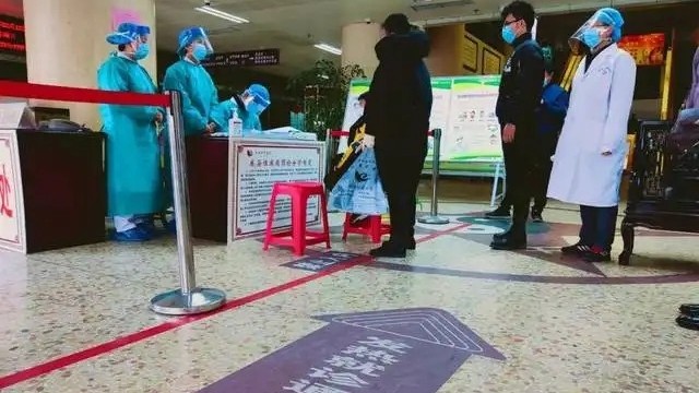 疫情防控的“定海針”——高精度非接觸式熱成像人體測溫儀